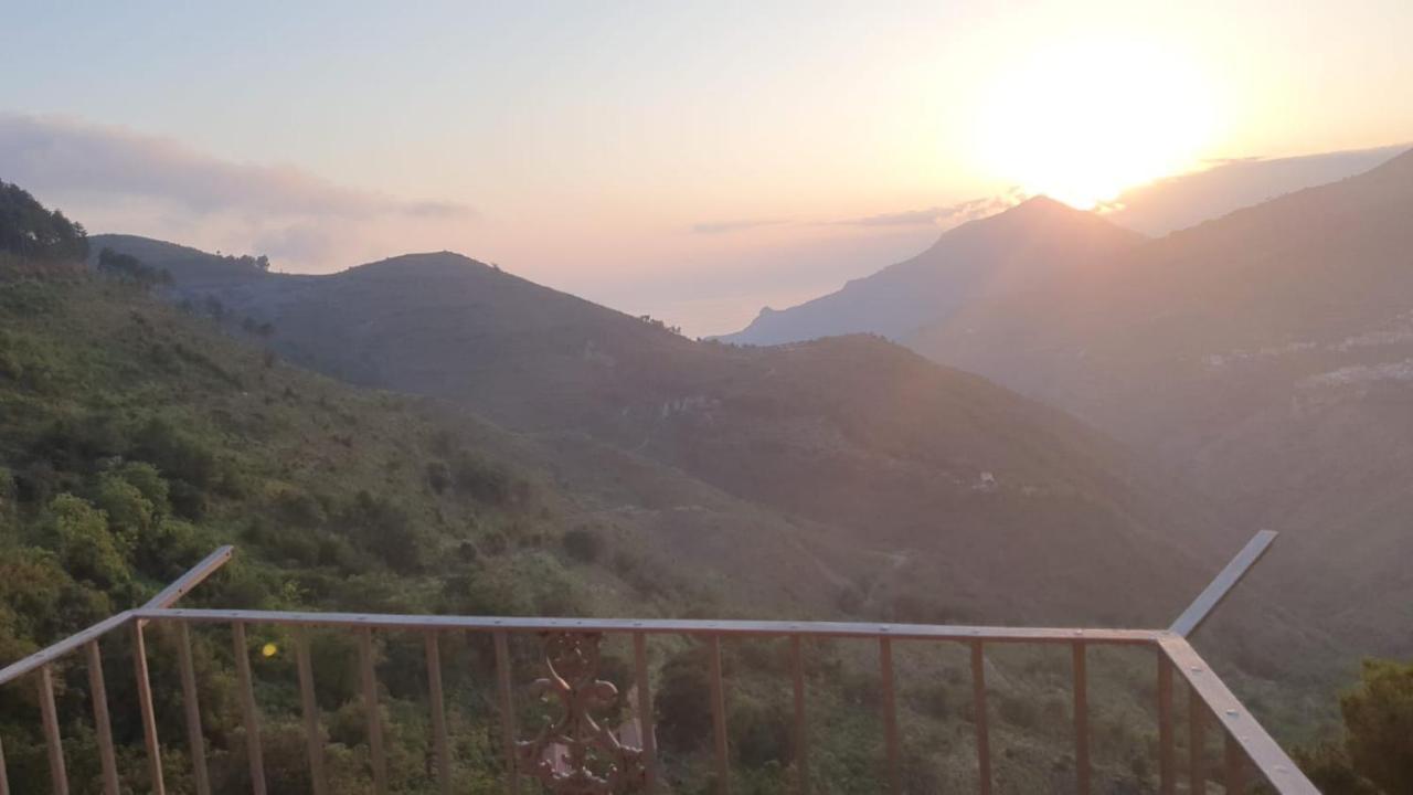 Appartamento "Al Borgo Antico" Aieta Kültér fotó